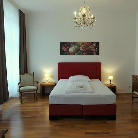 Casa Nostra - Ausgefallene Wohnung Am Augarten ウィーン エクステリア 写真