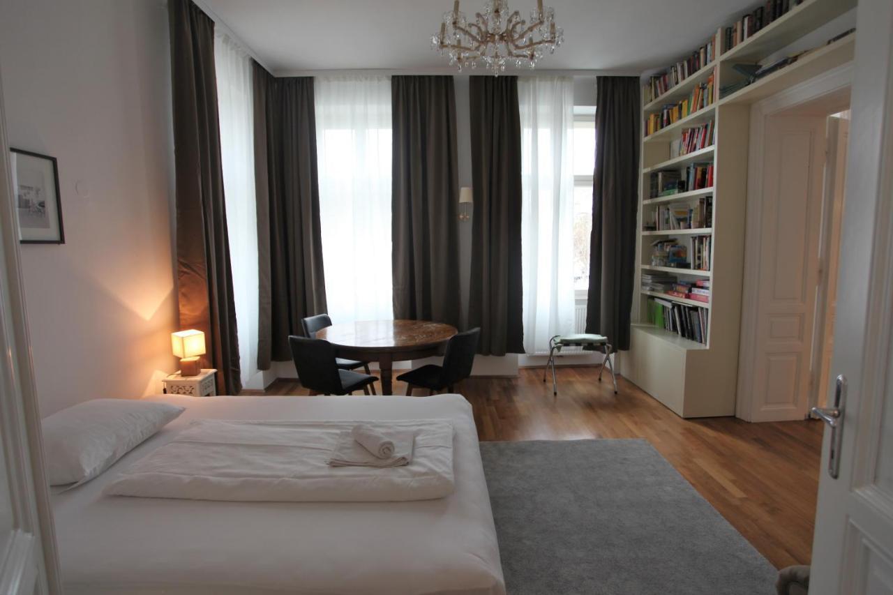 Casa Nostra - Ausgefallene Wohnung Am Augarten ウィーン エクステリア 写真